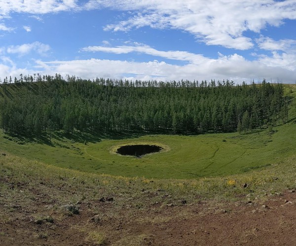 Uran togoo volcano